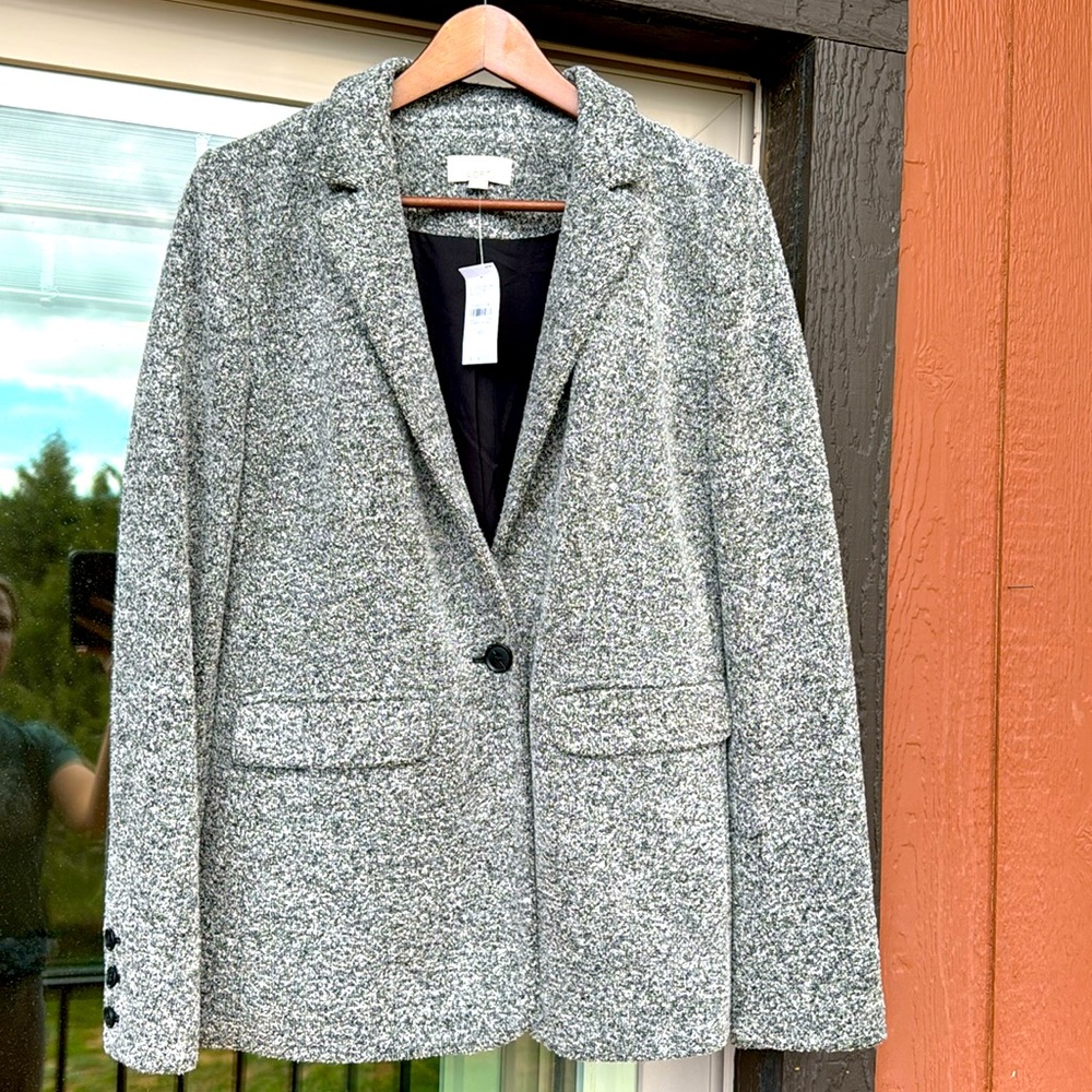 NWT Loft buttery, soft blazer, size 10.